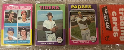 1975 Topps rack packs with Dave Winfield on top