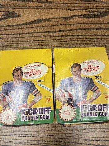 1980 Leaf Gumball Helmets